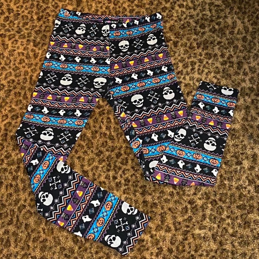 Halloween Skull Pumpkin Candy Corn Ghosts Leggings by Eye Candy. Size M.